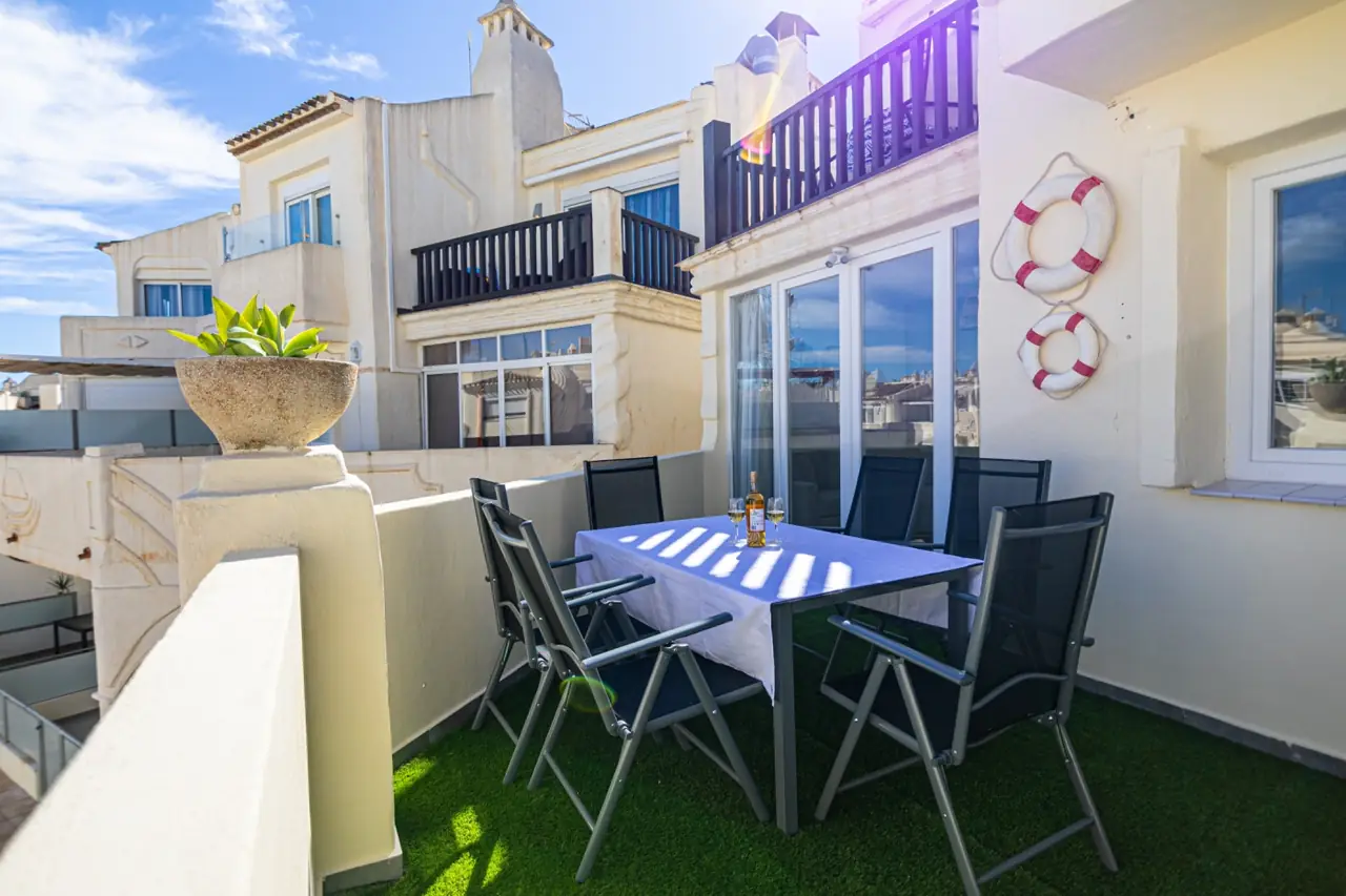 Seaside Flat I Puerto Marina, Benalmádena · Puerto Marina