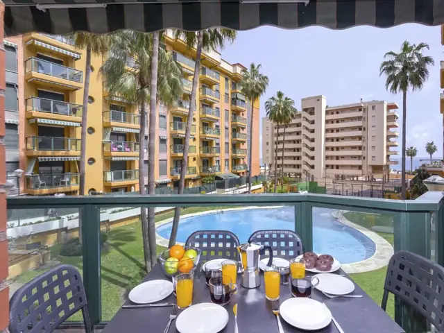 Navajas Flat III, Torremolinos