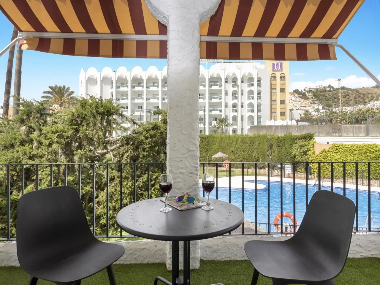 Relax 55 · Río Marina, Nerja — foto 2