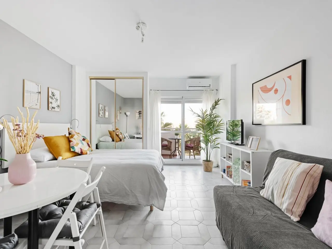 Jupiter Studio, Benalmádena — foto 5