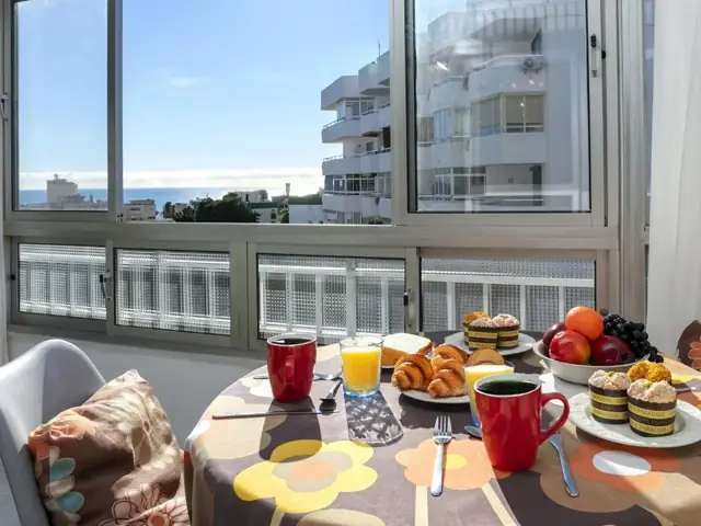 Justin Flat I, Torremolinos