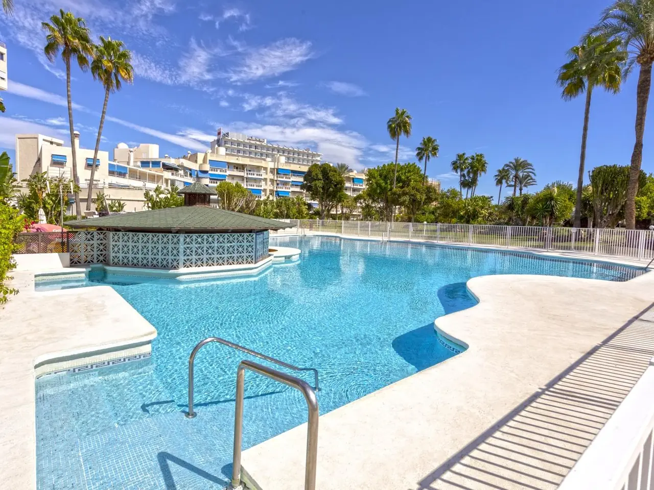 Costa Lago Pretty Flat II, Torremolinos — photo 2