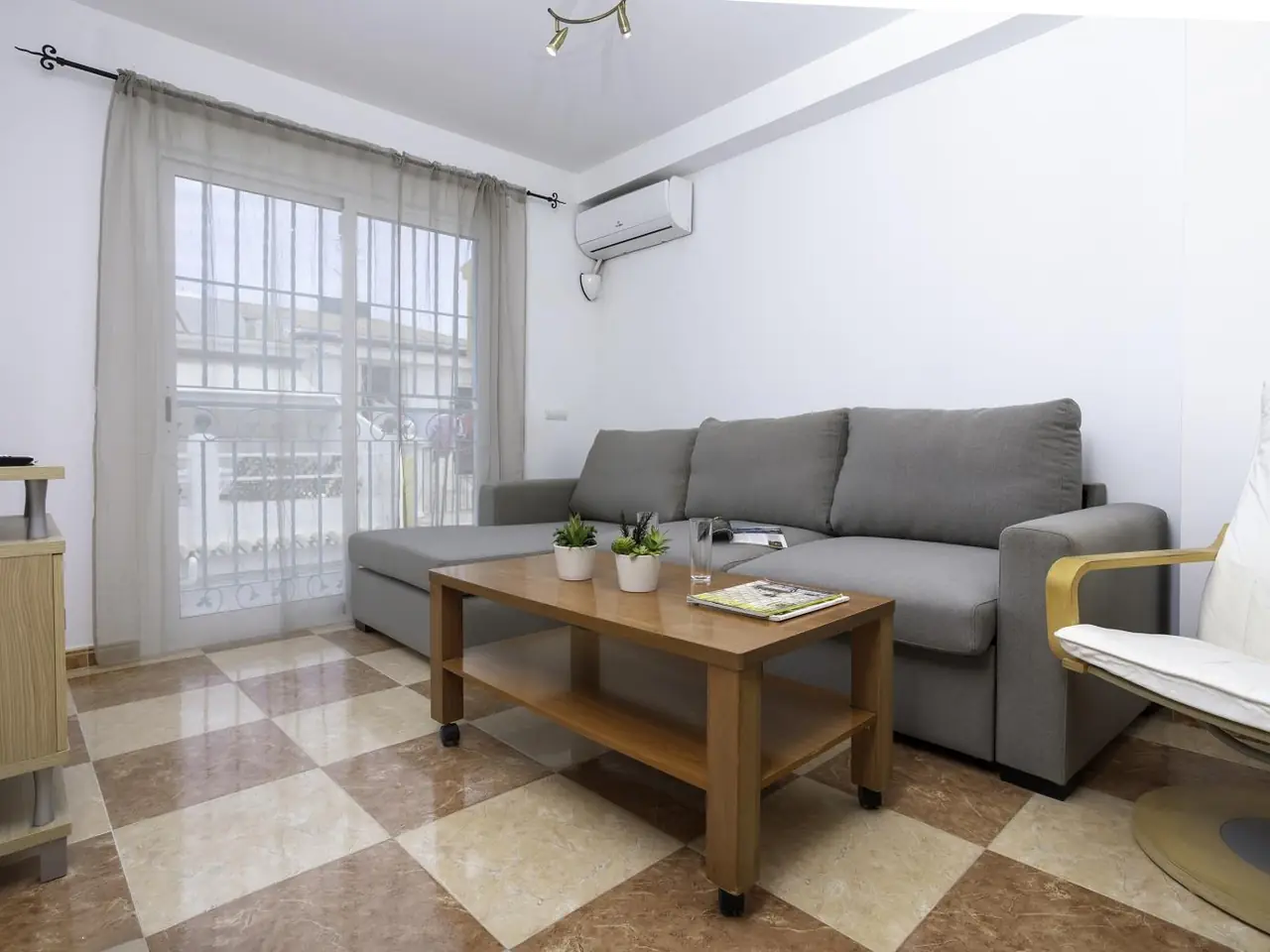 Pedregal B Flat I, Málaga