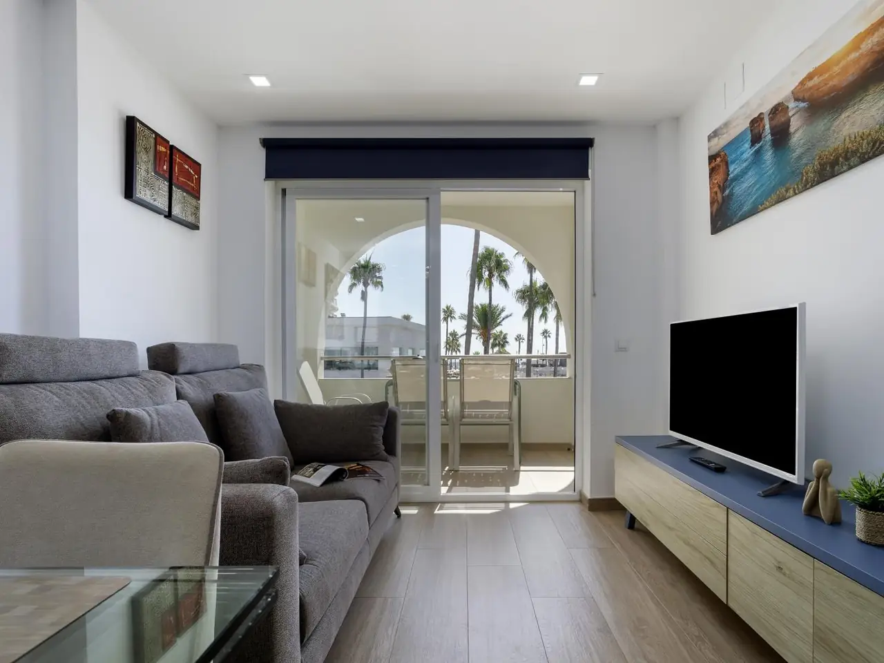 Flat Los Álamos Beach, Torremolinos — photo 4