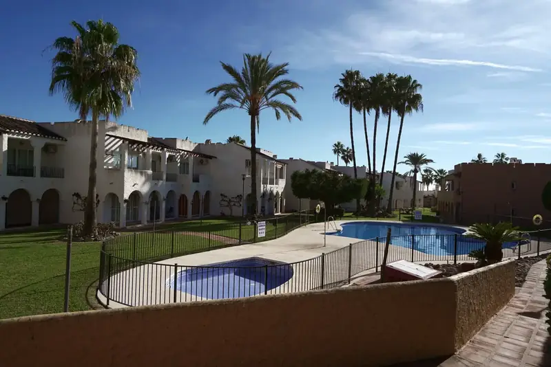 Gardens and pool at Río Marina